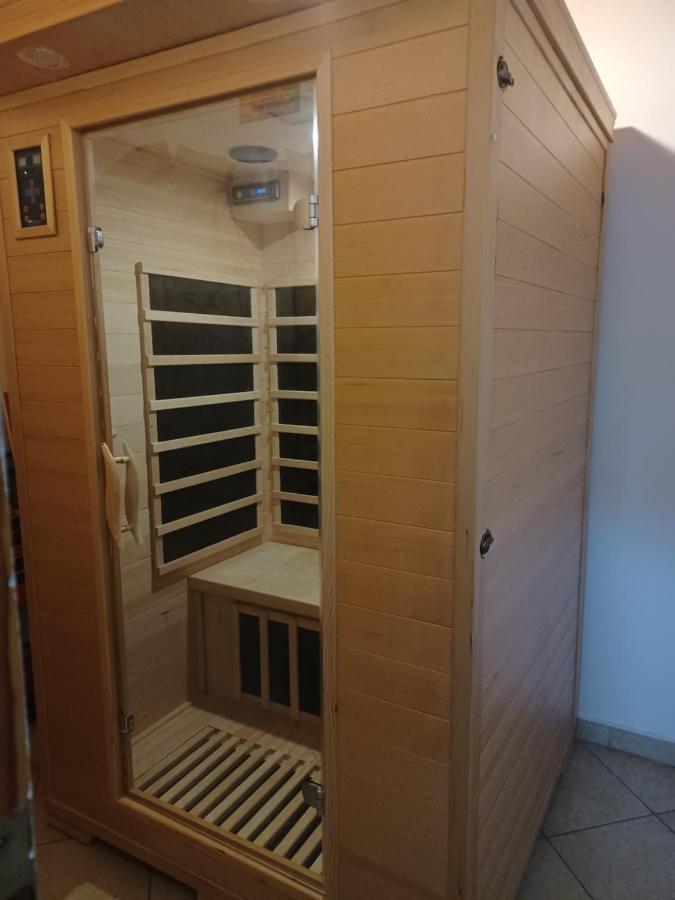 Magdolna Vendeghaz Maganszallashely Écs 외부 사진